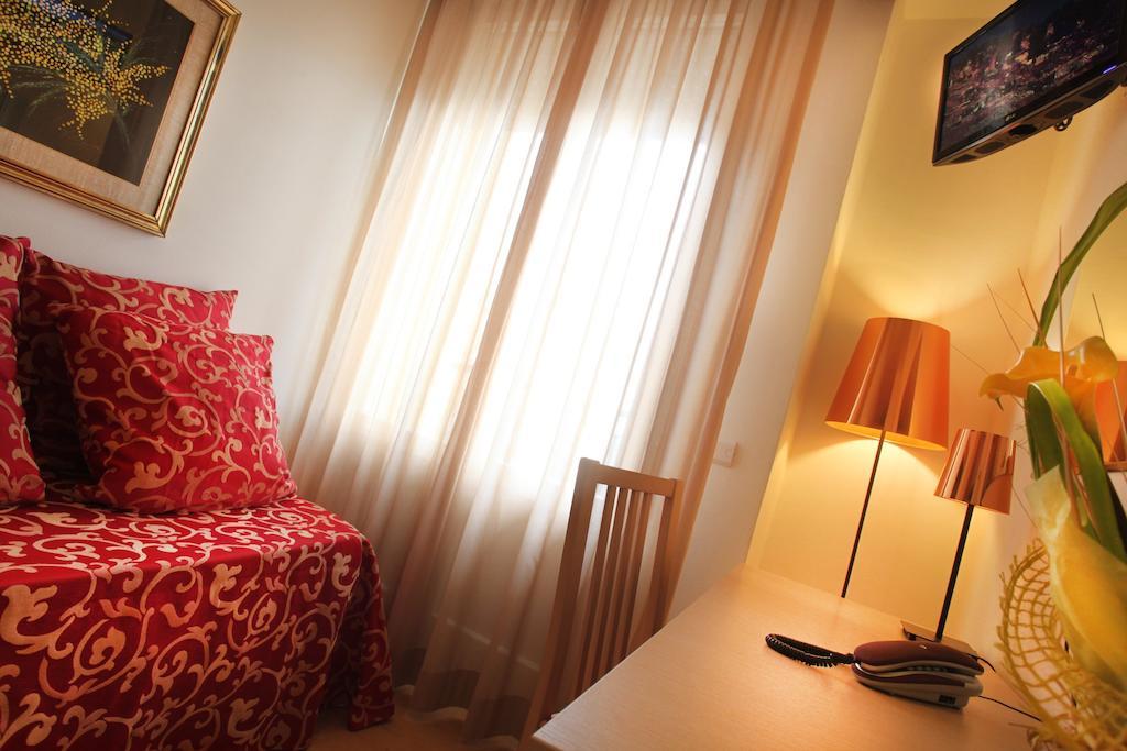 Hotel Mimosa Bellaria-Igea Marina Eksteriør bilde