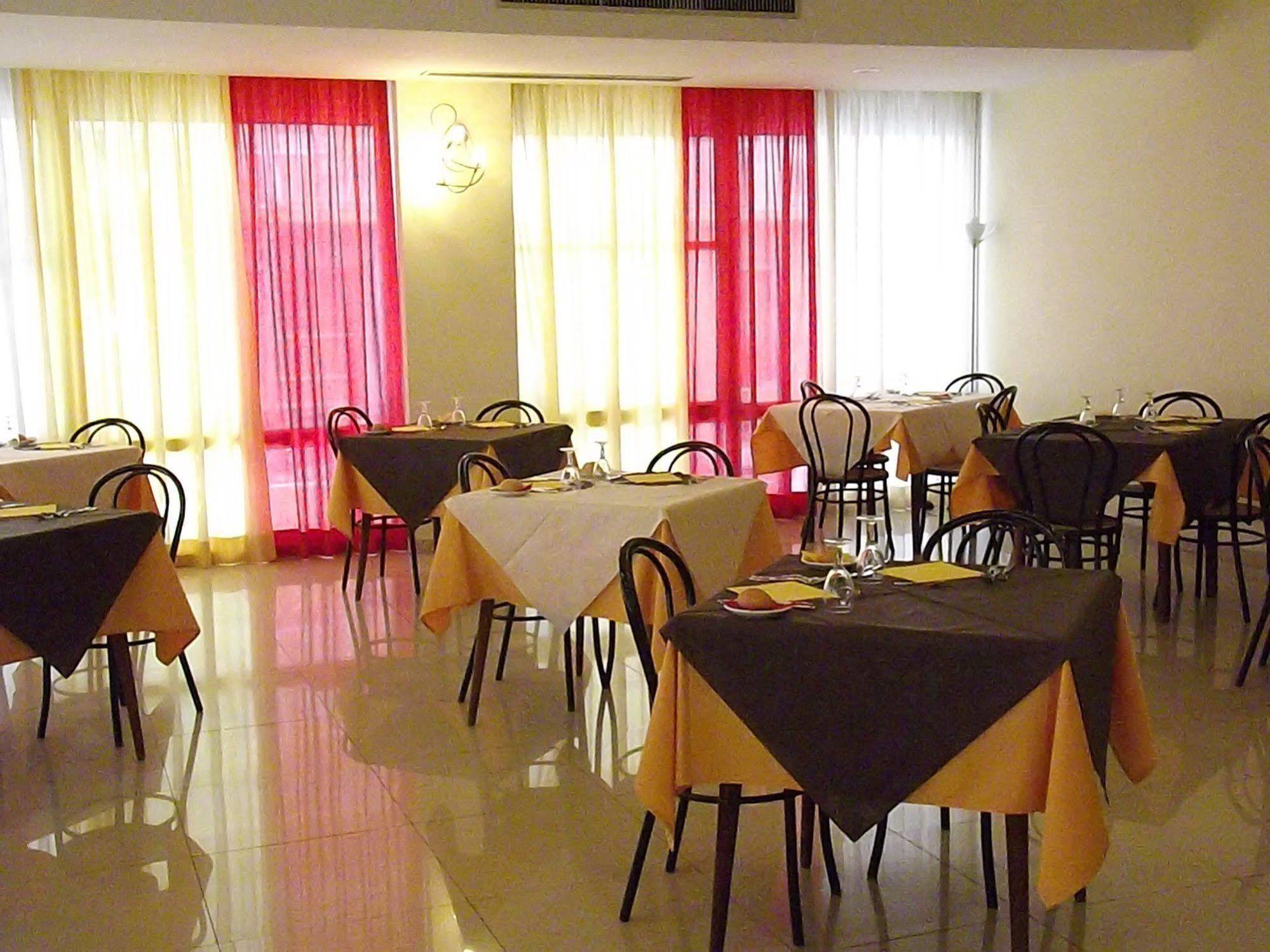 Hotel Mimosa Bellaria-Igea Marina Eksteriør bilde