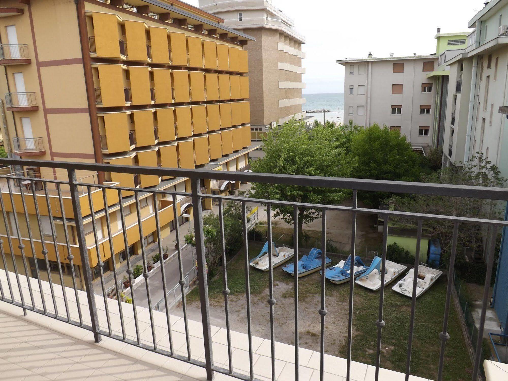 Hotel Mimosa Bellaria-Igea Marina Eksteriør bilde